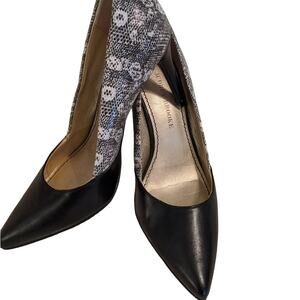 NWOT Audrey Brooke Black/White Pointed Heels 6